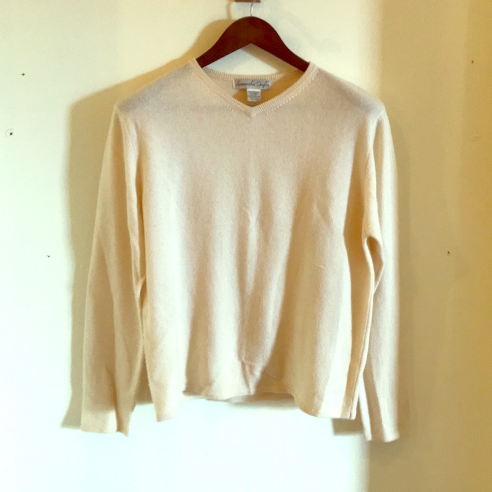 NWOT Cream/Ivory Cashmere Sweater